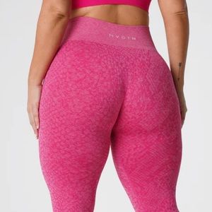 NGTN Snakeskin Leggings